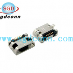 MICRO USB 5P平口全貼